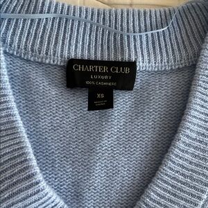 Charter Club women’s Light Blue Cashmere V-Neck Sweater